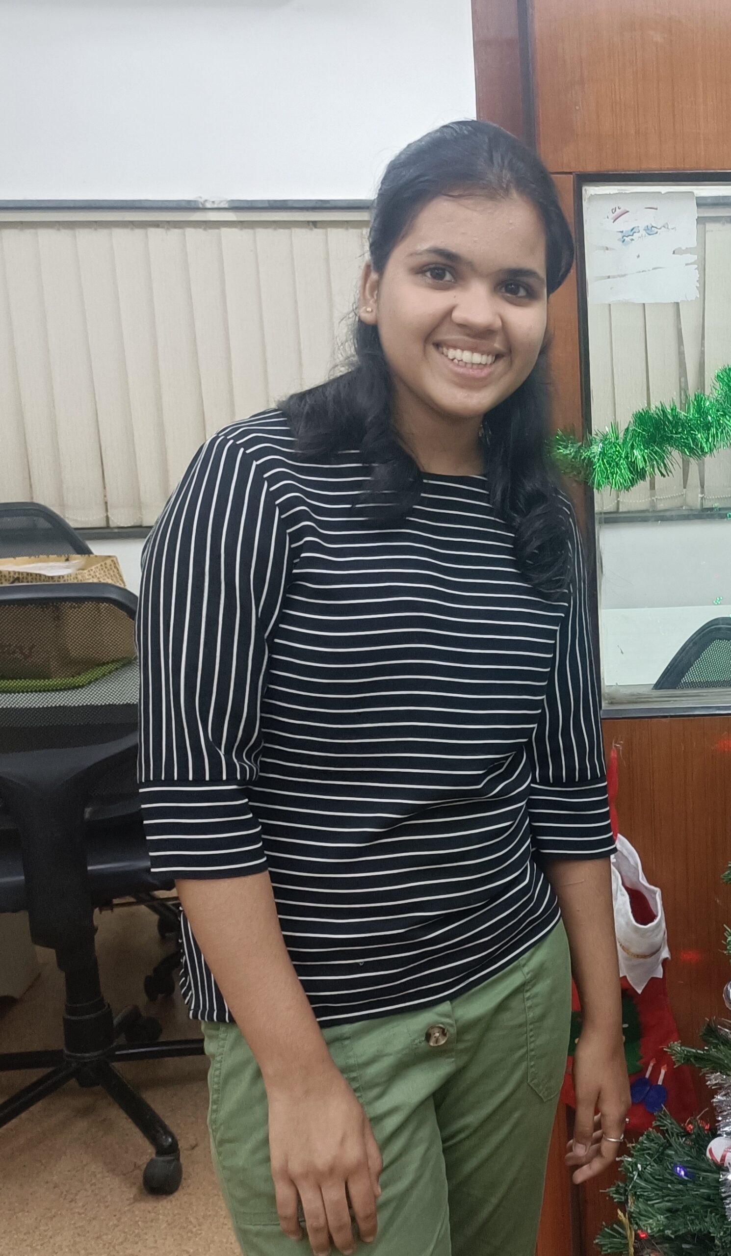 Vrushali_IN-2014095